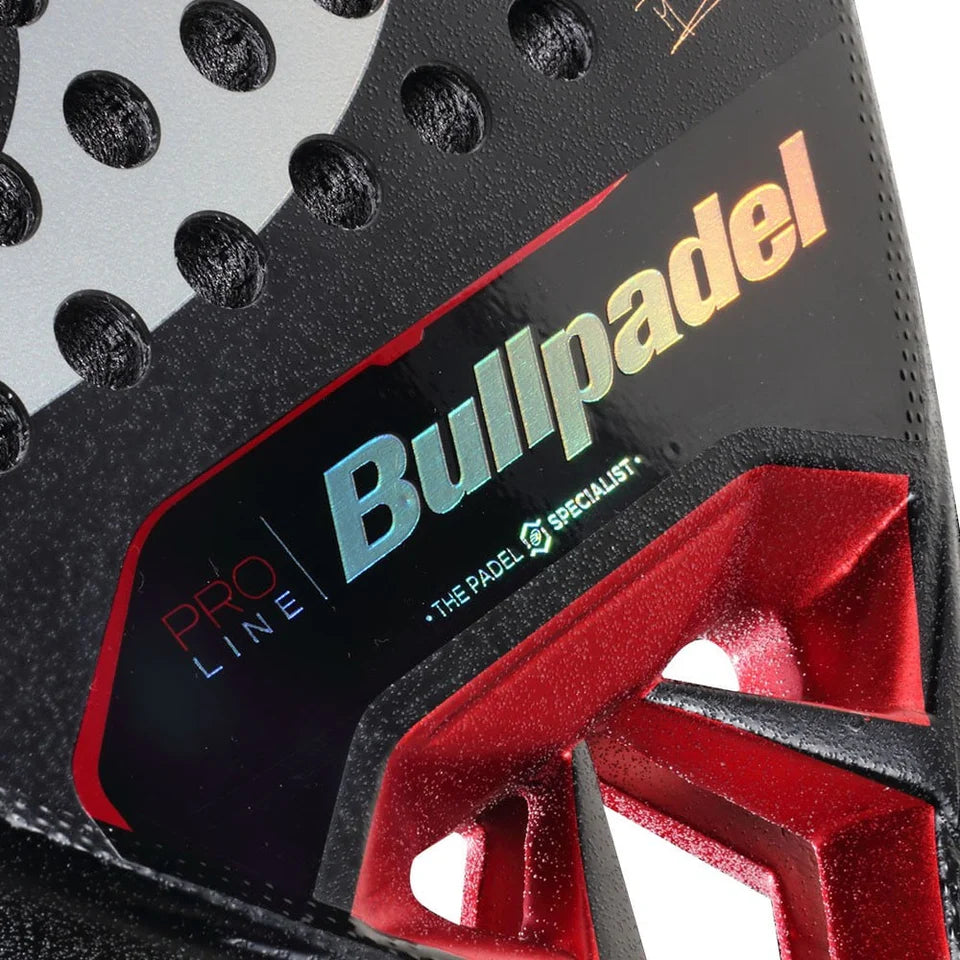 BULLPADEL VERTEX 04 Comfort 2024